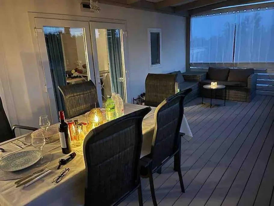 Dora House Drage Villa