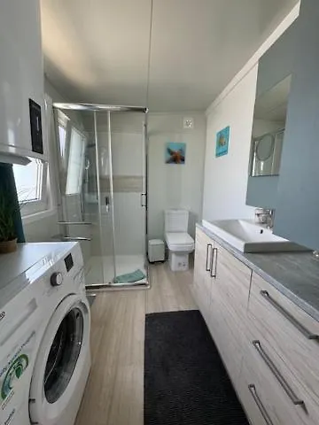 Dora House Drage Villa