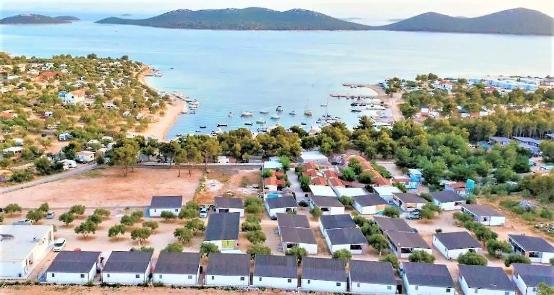 Dora House Drage Villa