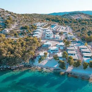  Holiday park Oi Concept Village Buqez & Vita