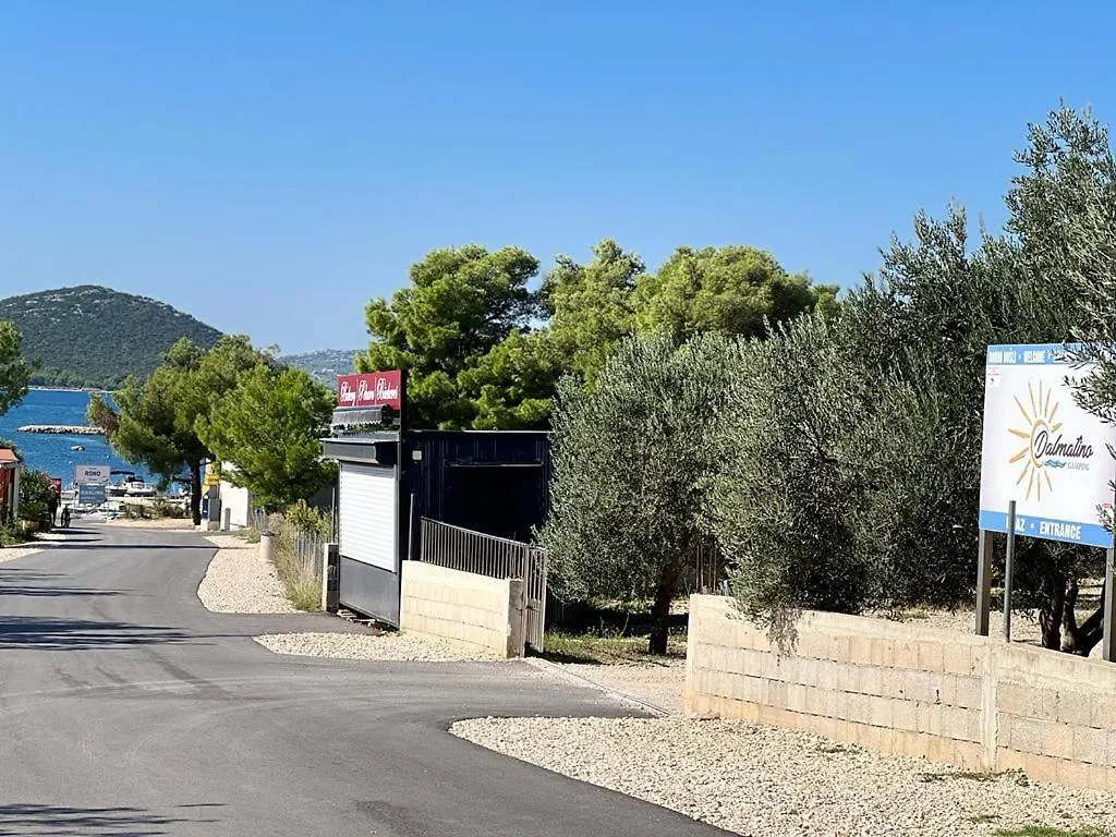 Villa Dora House Drage 0*,